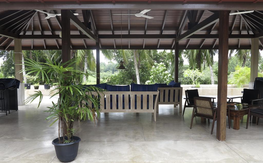 The Mirror Mansion Hotel Rajagiriya Exterior photo