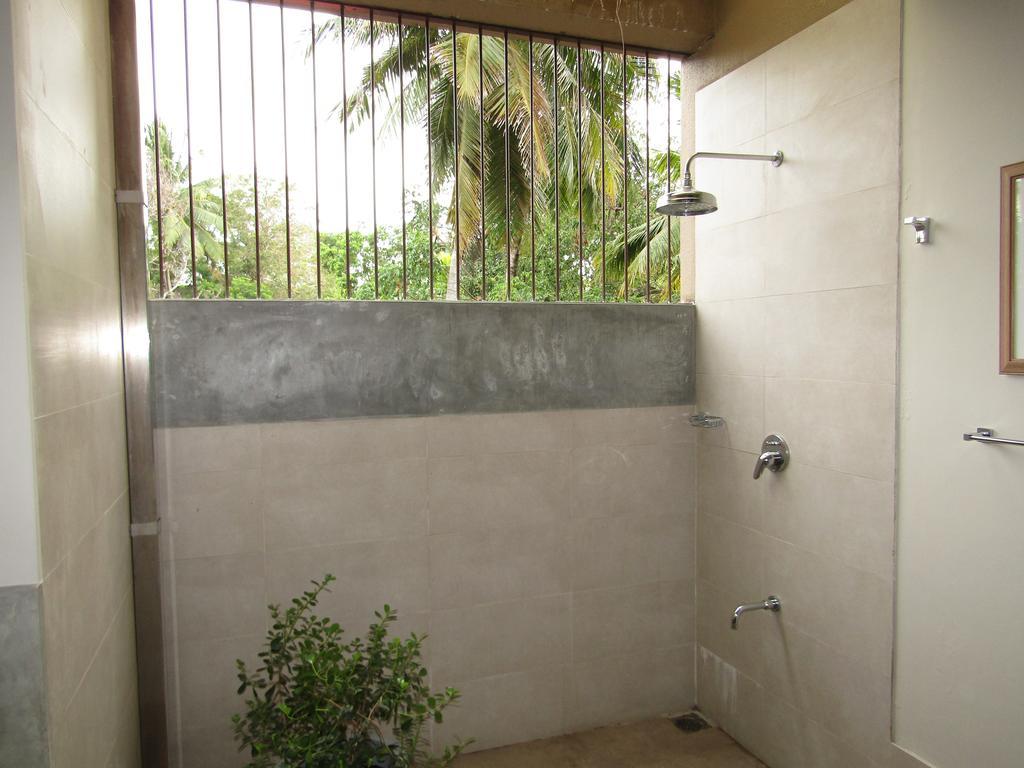The Mirror Mansion Hotel Rajagiriya Exterior photo